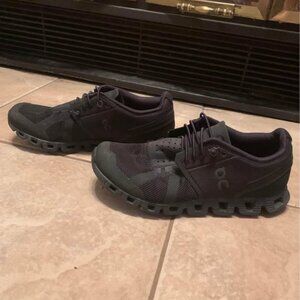 Could - Women's All Black 5